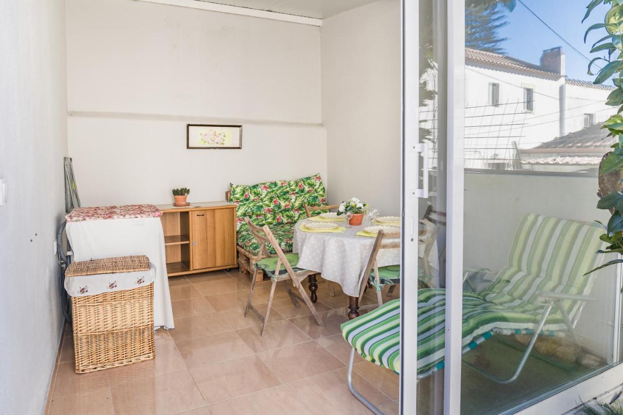 2 Bedroom House And Garden Lounge Sintra
